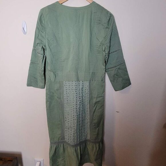 J Crew Long Sleeve Cotton V Neck Midi Dress Laser Cut Sage Size 6 - Picture 5 of 5